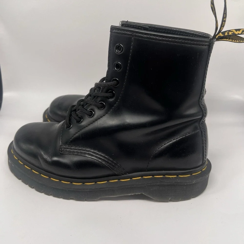 Dr. Doc Martens Bex Smooth combat boots 25345 Black Leather mens 7 womens 8 Lace